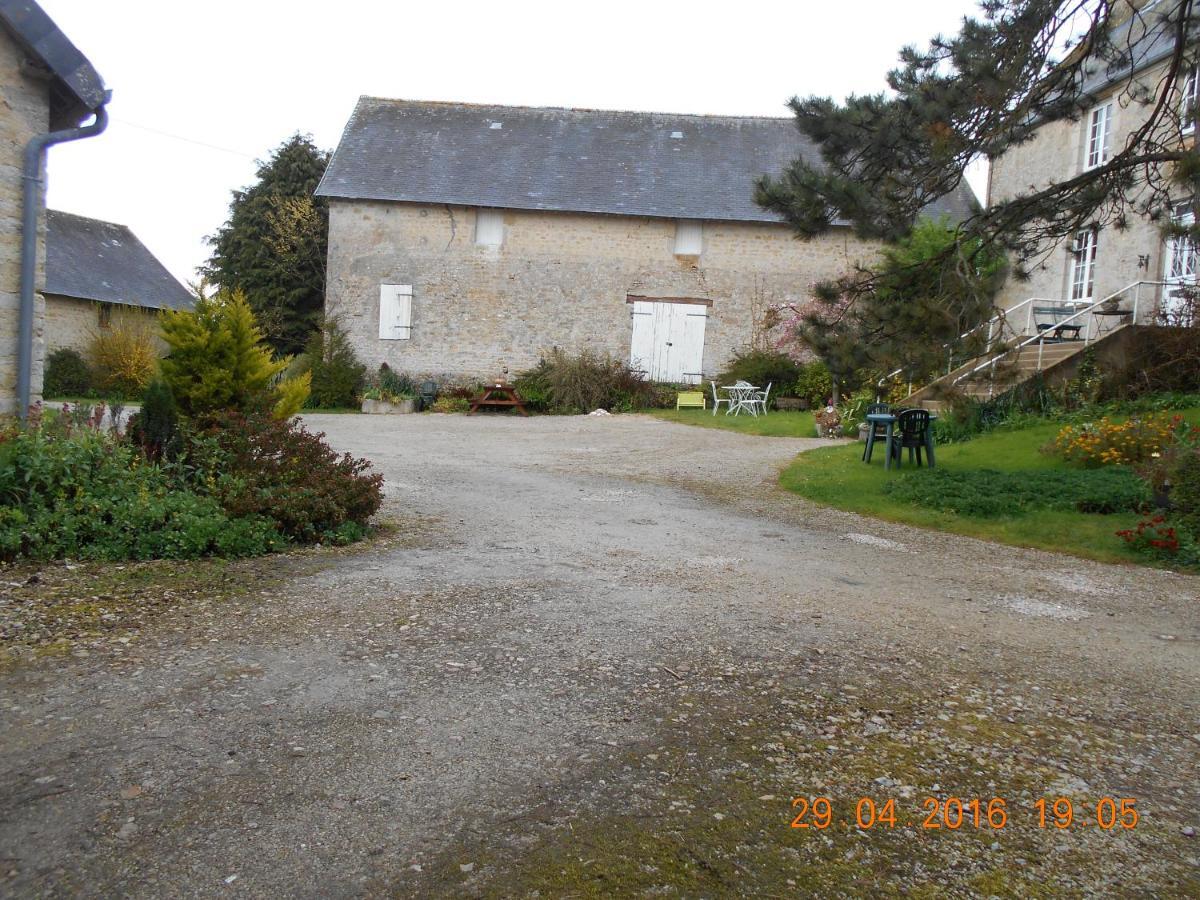 مبيت وإفطار Sainte-Mère-Église Ferme Manoir La Fiere المظهر الخارجي الصورة